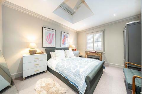 2 bedroom flat for sale, Wardo Avenue, London SW6