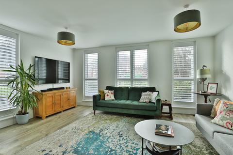 2 bedroom ground floor flat for sale, West Cliff Road, BOURNEMOUTH