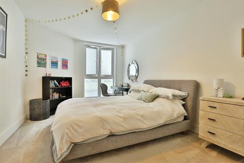 2 bedroom ground floor flat for sale, West Cliff Road, BOURNEMOUTH