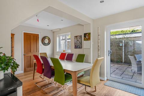 4 bedroom detached house for sale, Merryfield Road, Petersfield GU31
