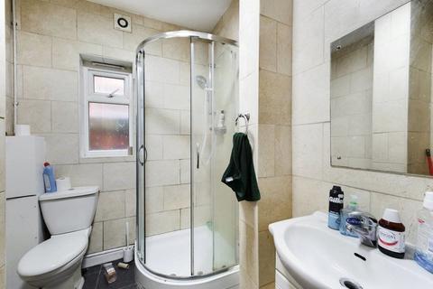 House share to rent, Monument Road, Birmingham B16
