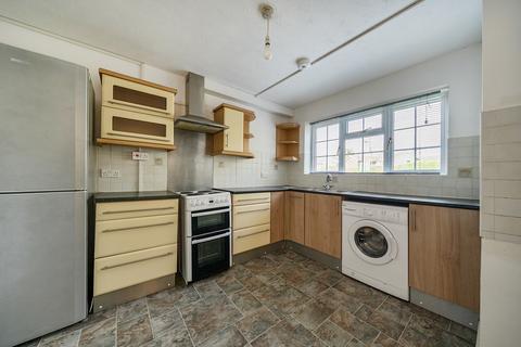 5 bedroom semi-detached house for sale, Buckingham Way, Frimley