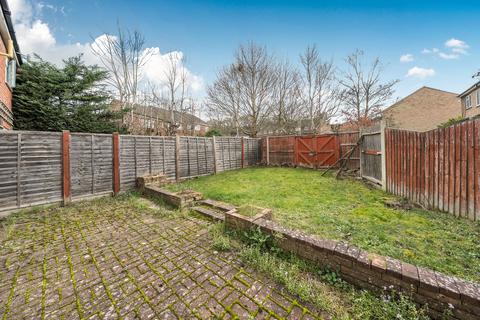 5 bedroom semi-detached house for sale, Buckingham Way, Frimley
