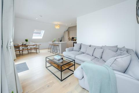 3 bedroom apartment for sale, Purley CR8