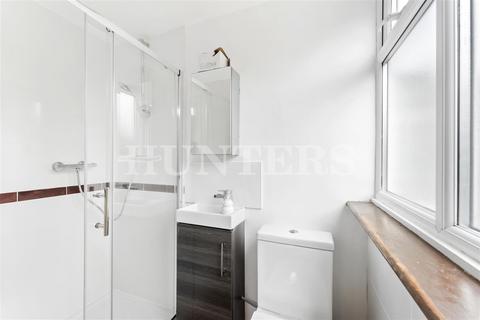 3 bedroom house for sale, Clonmell Road, London, N17