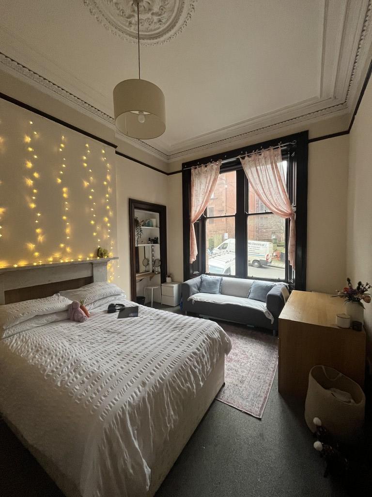Niamh s Room3