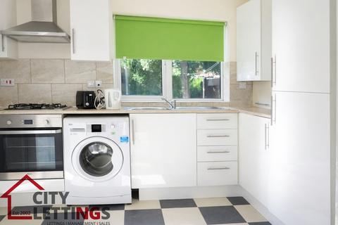2 bedroom semi-detached house to rent, Fraser Road, The Meadows