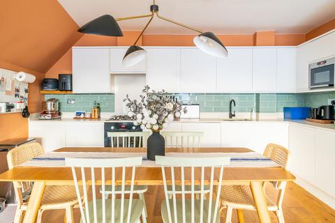 2 bedroom apartment for sale, Church Path, Crouch End N8