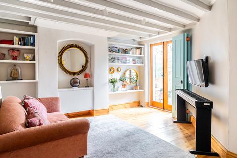 3 bedroom maisonette for sale, Heathville Road, Stroud Green N19
