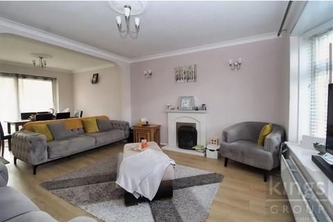 4 bedroom semi-detached house to rent, Audwick Close, Waltham Cross EN8