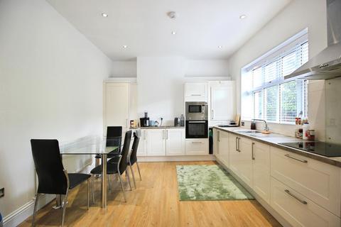 undefined, Victoria Road, Chester CH2