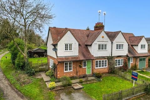 undefined, Christmas Cottage, Abbots Morton, Worcester, Worcestershire, WR7