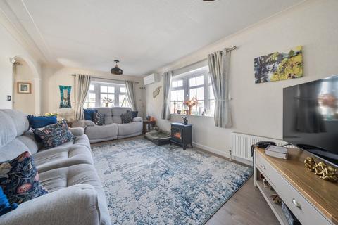 2 bedroom park home for sale, Yarwell Mill, Peterborough PE8