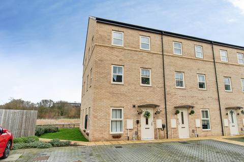 undefined, Huntingdon Street, Castleford, WF10