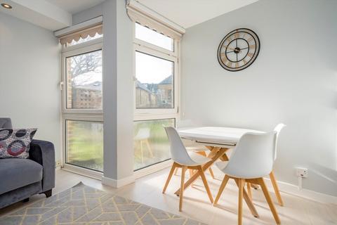 2 bedroom flat to rent, Macroom Road, London W9
