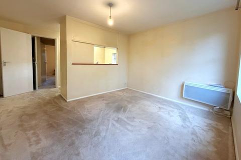 undefined, Tolvaddon Close, Woking GU21