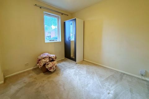 undefined, Tolvaddon Close, Woking GU21