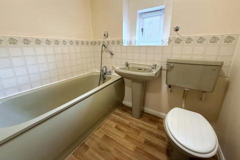 undefined, Tolvaddon Close, Woking GU21