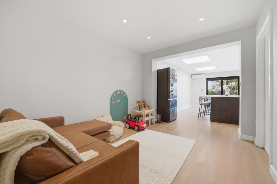 Open-plan living area, open plan living