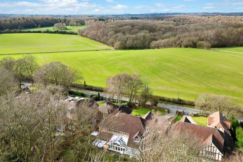 undefined, Bottom Lane, Seer Green, Beaconsfield, Buckinghamshire, HP9