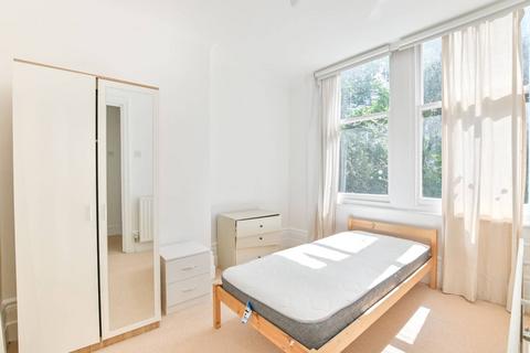 2 bedroom flat to rent, Bolingbroke Road, Olympia, London, W14