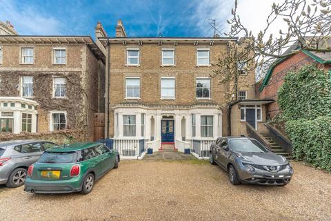 undefined, London Road, Harrow on the Hill, Harrow, HA1