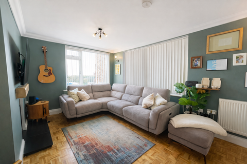 3 bedroom detached bungalow for sale, The Broadway, Sheerness ME12
