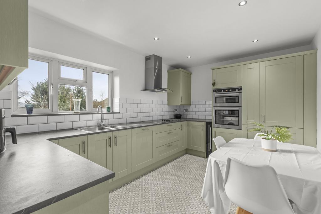 4a Sandygate Rd, SL7 3 AZ (LOW RES)-4