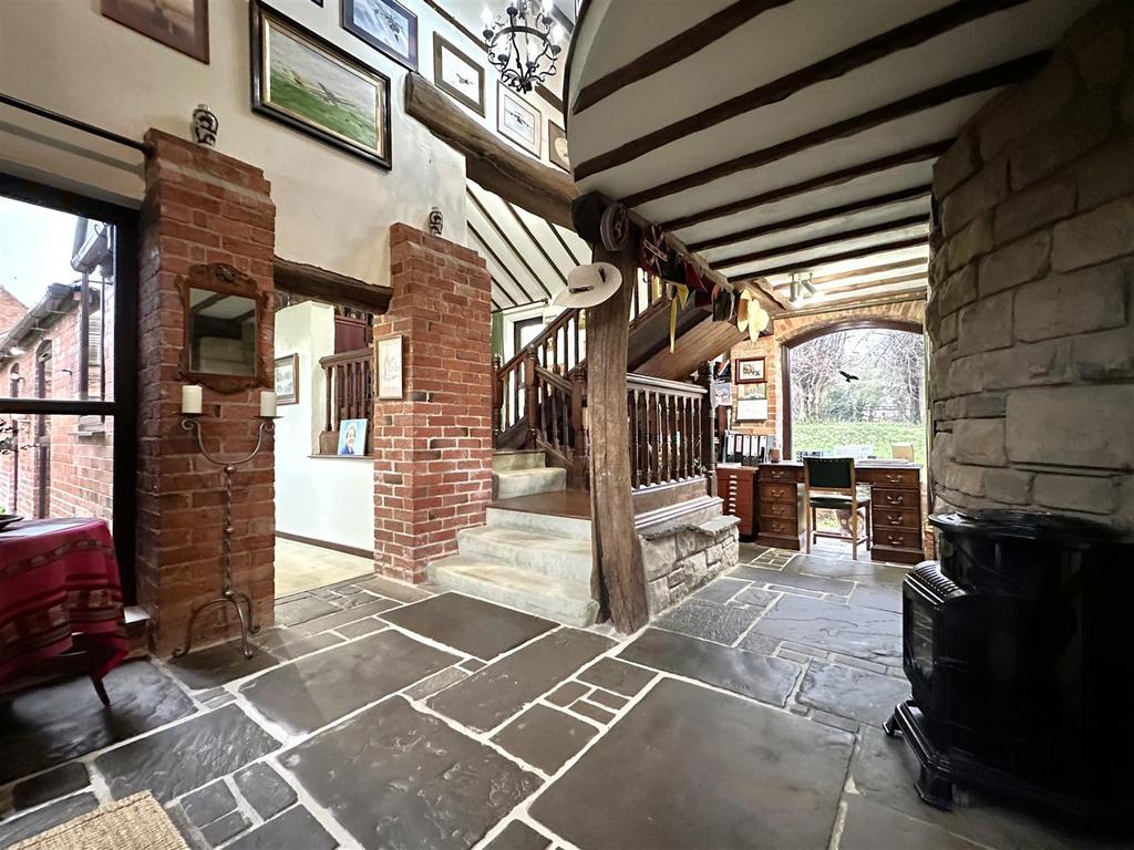 Reception Hall 061