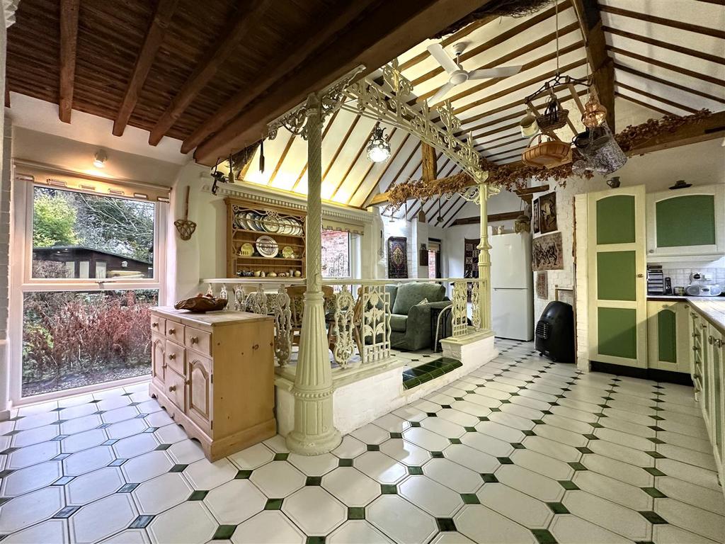 Kitchen/Diner 067