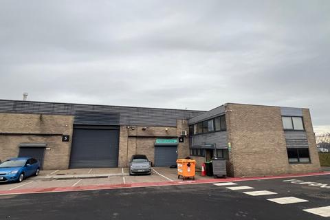 Warehouse to rent, Brough Park Way Newcastle Upon Tyne NE6 2YF
