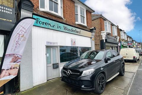 Retail property (high street) to rent, 28 Corringham Rd Stanford Le Hope SS17 0AH