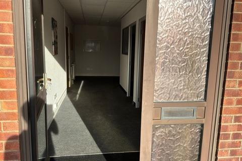 Business park to rent, Pardown Oakley RG23 7DY