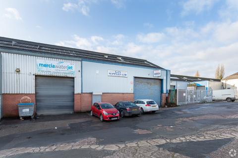 Factory to rent, Dudley Central-Trading Est Shaw Rd Dudley DY2 8QX