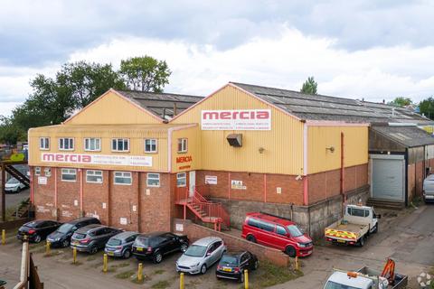 Factory to rent, Dudley Central-Trading Est Shaw Rd Dudley DY2 8QX