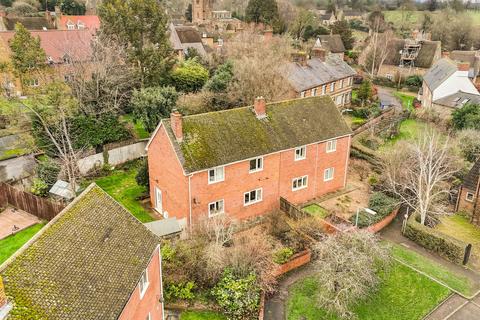 undefined, Coronation Road, Newnham NN11