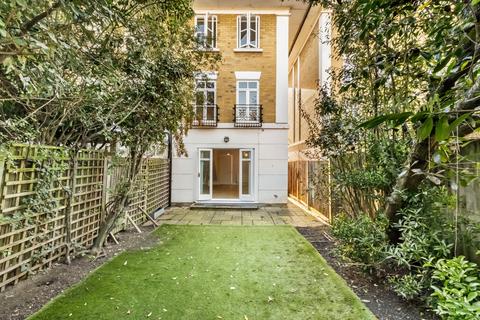 undefined, Harwood Terrace, London