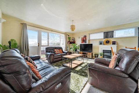 2 bedroom flat for sale, North Park, Eltham SE9