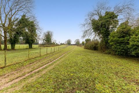 3 bedroom equestrian property for sale, Woodlands Road, Leatherhead