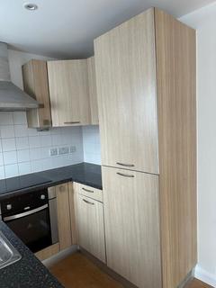 1 bedroom ground floor flat for sale, Chandos Parade, Buckingham Road, Canons Park, Middlesex HA8 6DX
