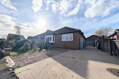2 bedroom detached bungalow for sale, SOUTHFILED ROAD, HOLTON LE CLAY