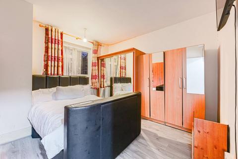 undefined, St Donatts Road, Brockley, London, SE14