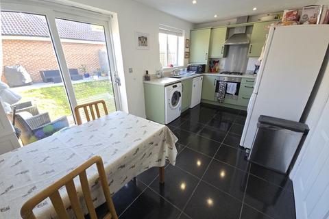 3 bedroom semi-detached house for sale, Rothbury Drive, Portland Estate, Ashington