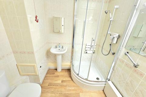 2 bedroom retirement property for sale, Birmingham Road, Sutton Coldfield, B72 1LY