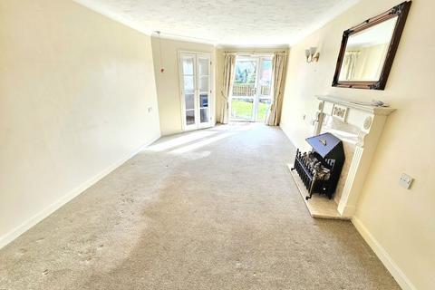 2 bedroom retirement property for sale, Birmingham Road, Sutton Coldfield, B72 1LY