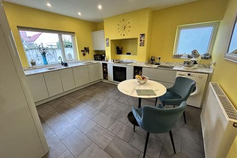 4 bedroom detached house for sale, Church Drive, Rhos on Sea