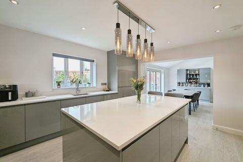 5 bedroom detached house for sale, Mount Street, Derby DE72