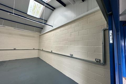 Industrial development to rent, 27-29 Station Rd Birmingham B38 8SN