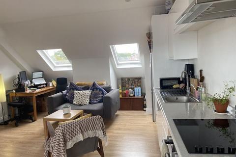1 bedroom flat to rent, The Broadway, London NW7
