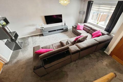 3 bedroom end of terrace house for sale, Naylors Terrace, Belmont